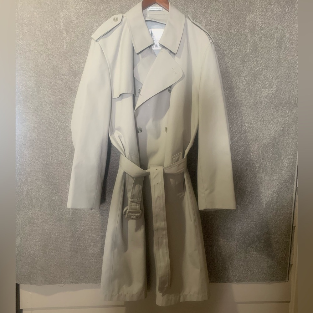 Vintage Misty Harbor Classic Tan/Khaki Trench Coat